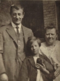 Arthur & Emily Williams with daughter 'Grace' c.1925