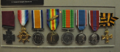 Joseph Davies VC.jpg