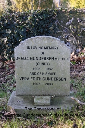 Gundersen, Gunvald & Vera grave 3.jpg