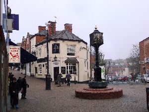 20. Picks, formerly the Lyttleton Arms, at the junction of High Street (left) and Birmingham Road S.jpg