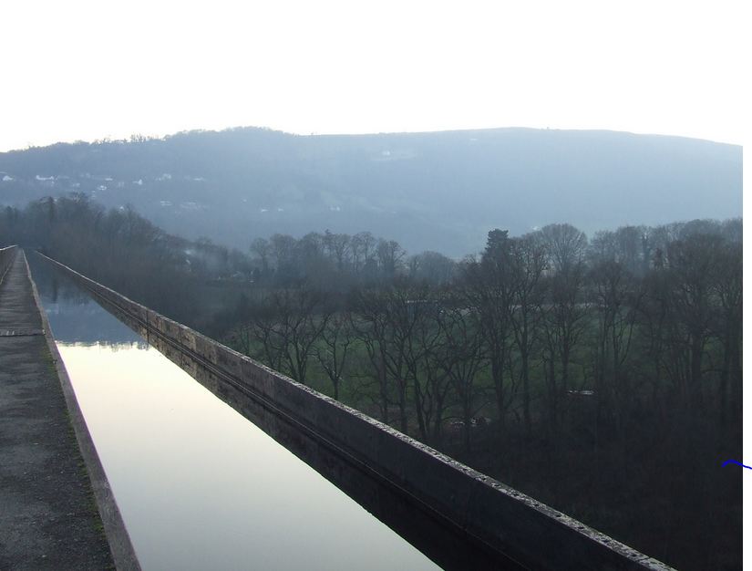 Pont Aqua2.JPG
