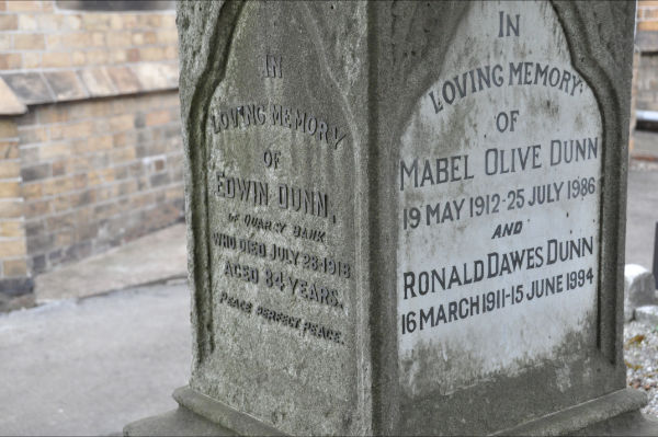 Dunn 1 - Ronald dawes, Mabel olive.JPG