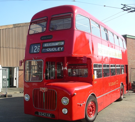 Midland Red 126 bus-dennis(R).jpg