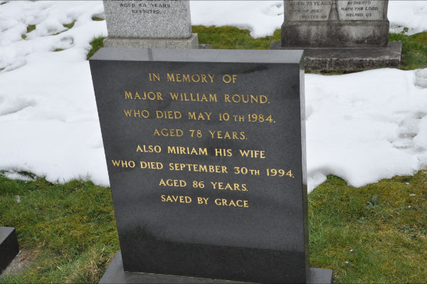 Round - Major william, Miriam.JPG